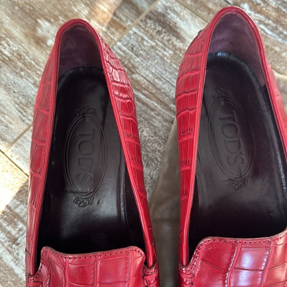 Tod’s Alligator Crocodile Pointed Toe Drivers Loa… - image 3